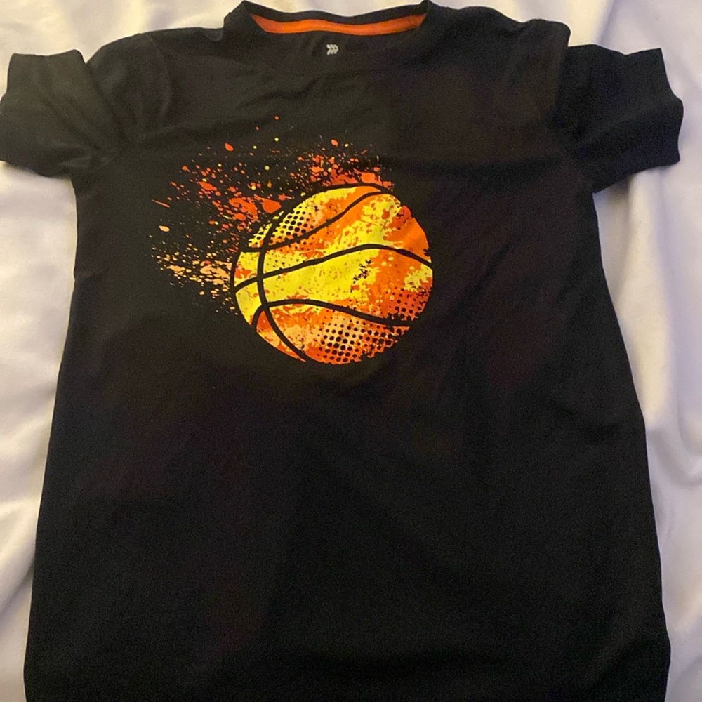 Polyester basketball t-shirt